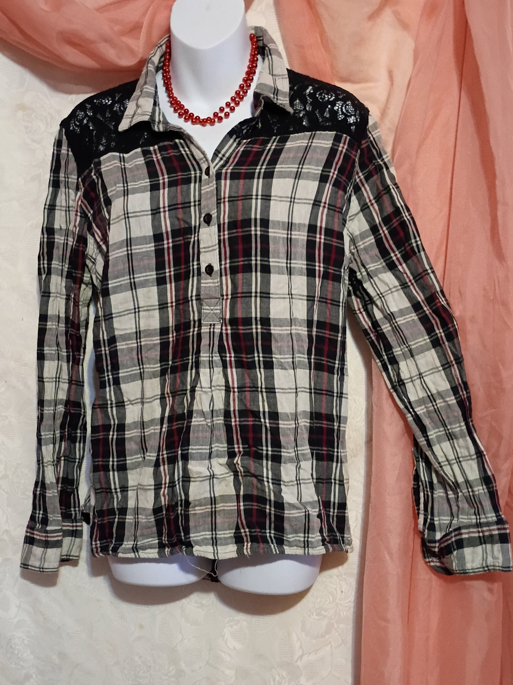 Cato Ladies Black & White Plaid Button-Front Blouse with Red Accents Sz XL